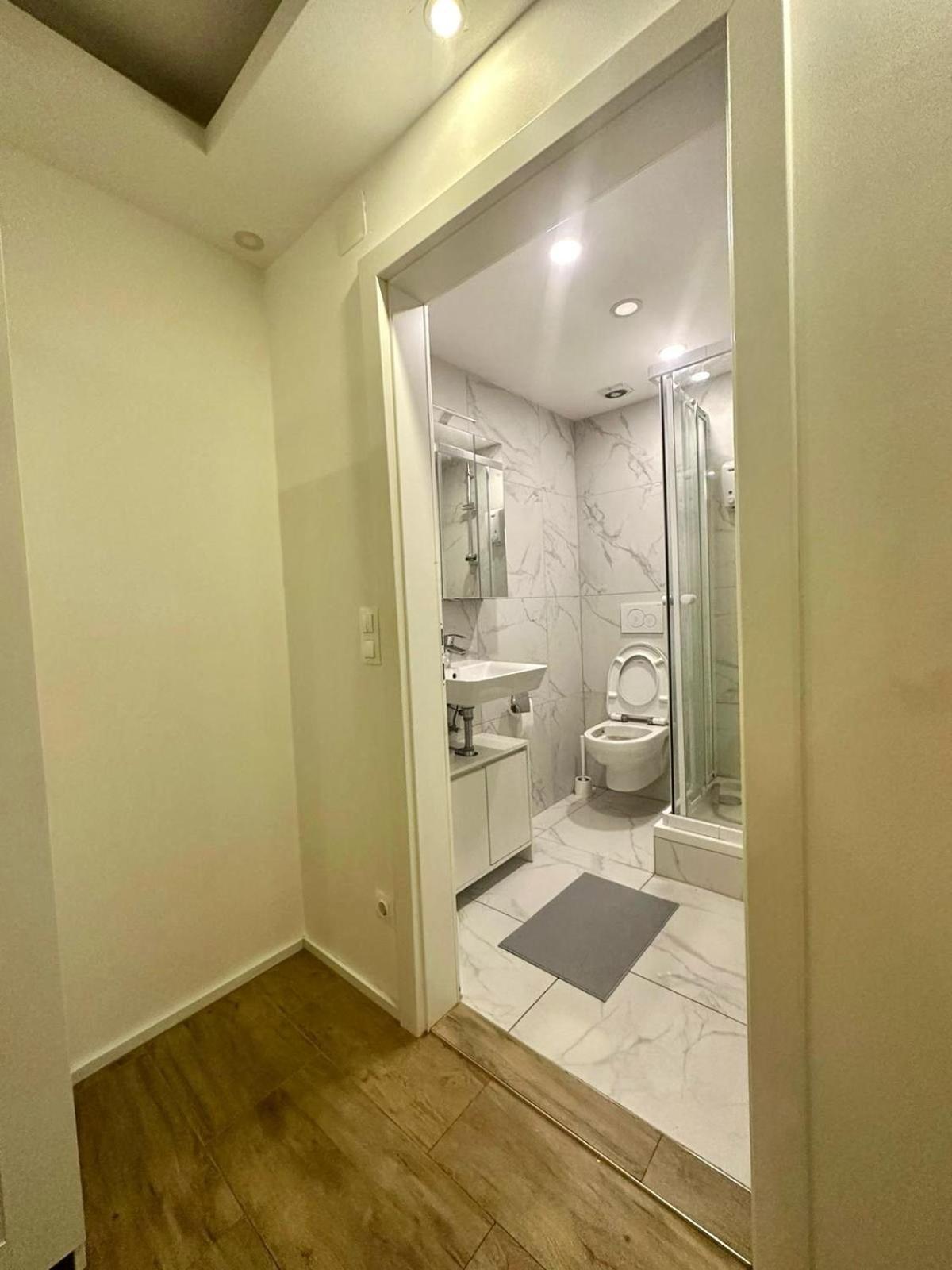 Ar Living Vienna Klosterneuburger Studios 外观 照片